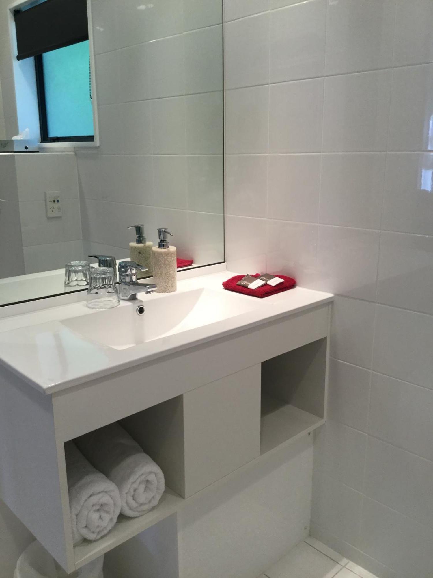 Studio with Spa,687874401:JPEG